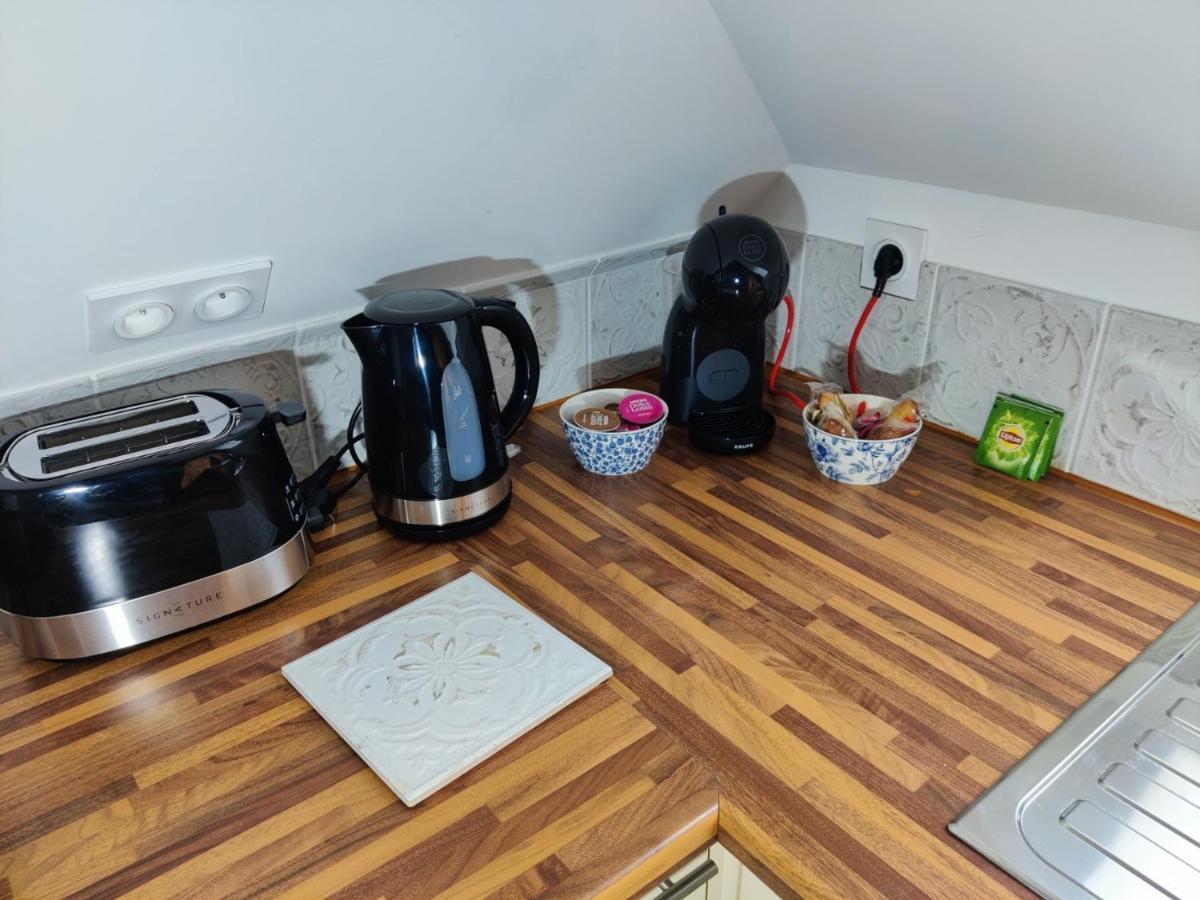 Appartement T3 YUCA Hyper centre d'ERNÉE Esterno foto