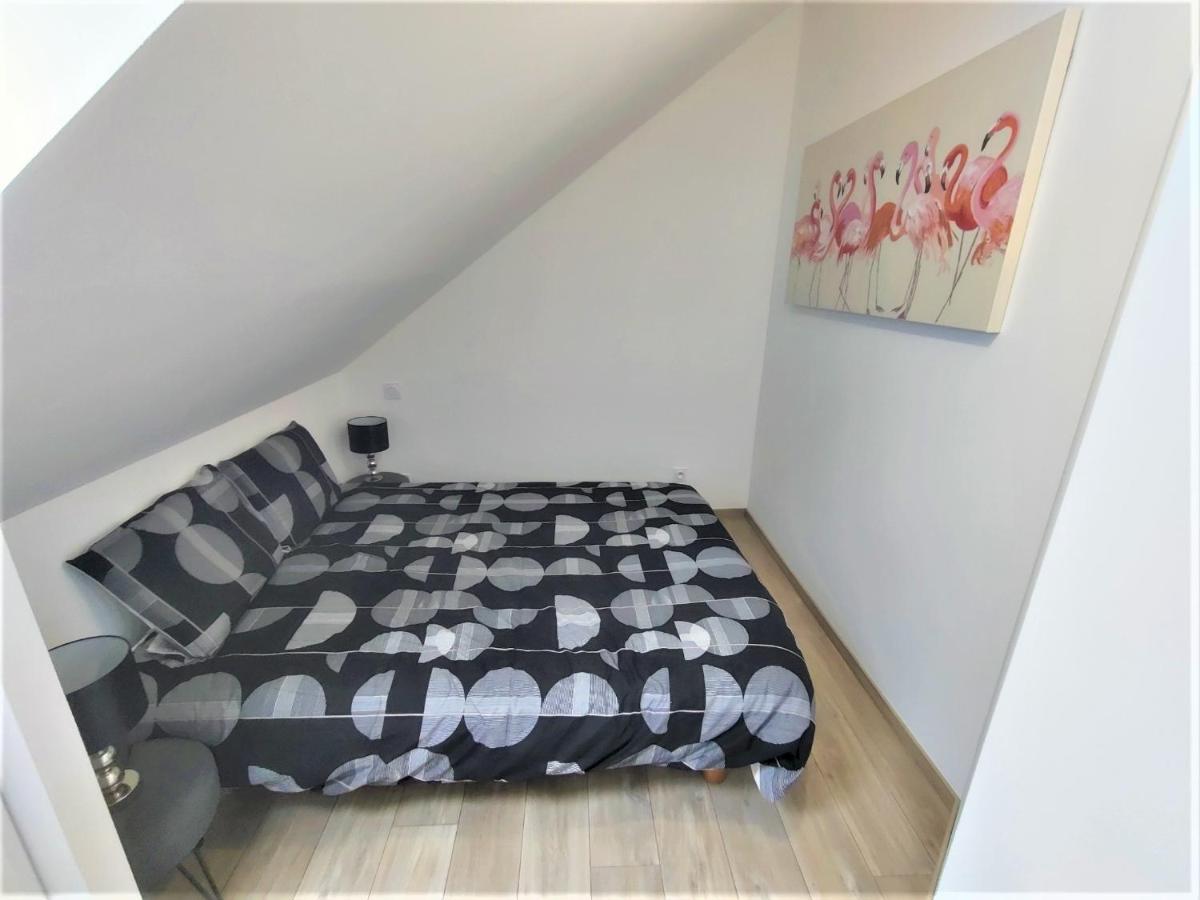 Appartement T3 YUCA Hyper centre d'ERNÉE Esterno foto